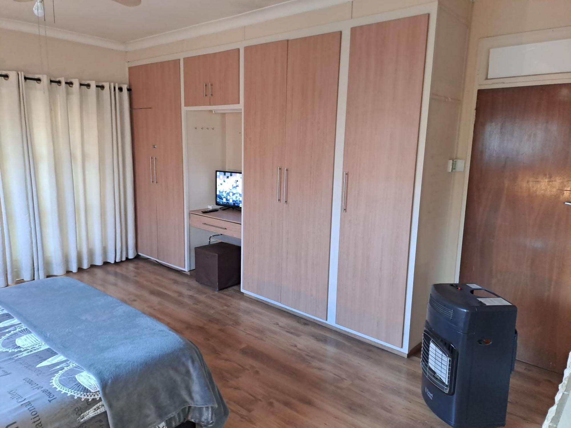 Meadows Guesthouse Джермістон Номер фото