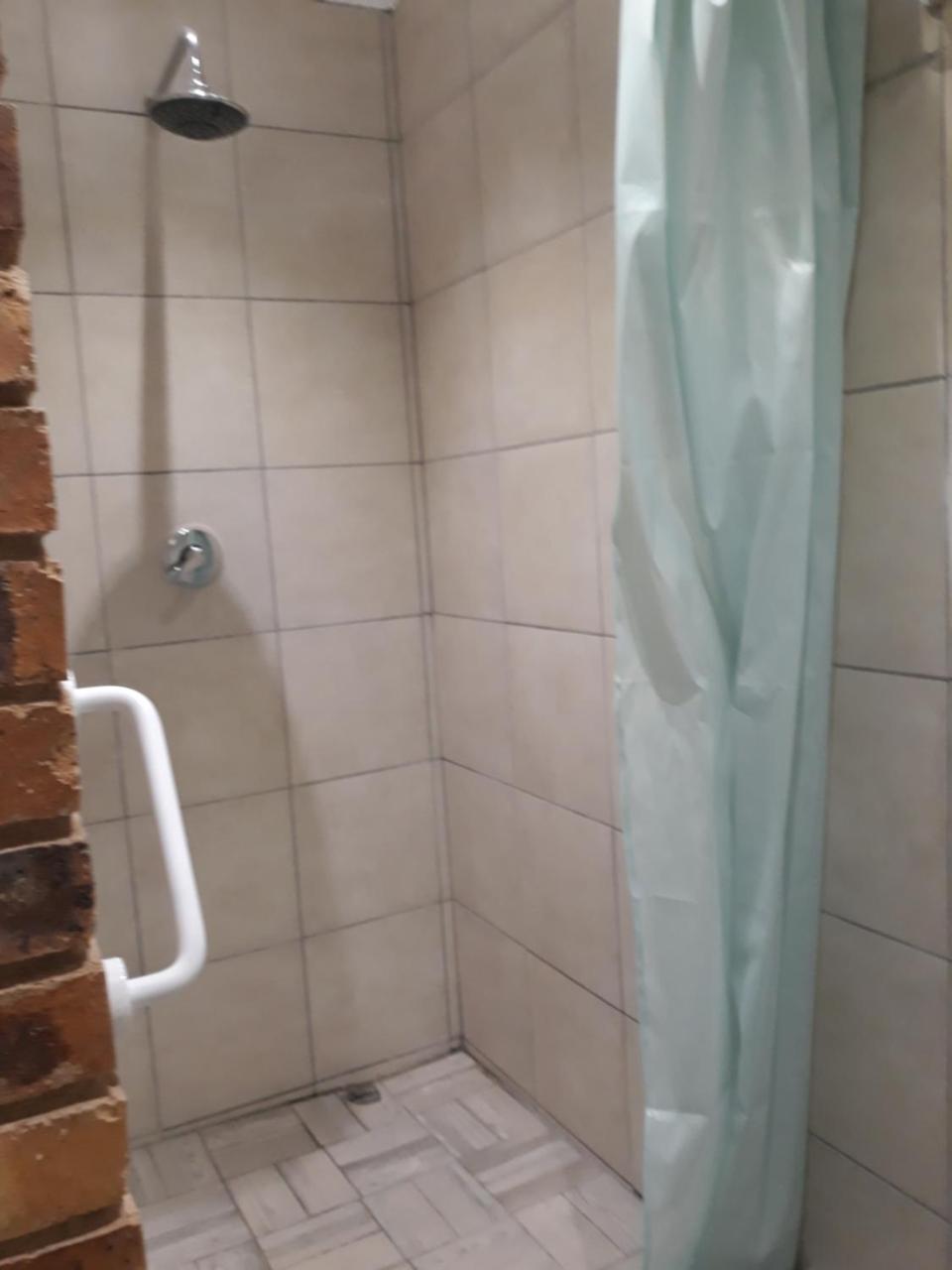 Meadows Guesthouse Джермістон Екстер'єр фото
